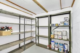 1202 Foothill Dr, Champaign, IL 61821 - Photo 44