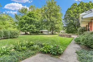 1202 Foothill Dr, Champaign, IL 61821 - Photo 46