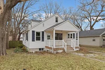 808 W William Street, Monticello, IL 61856 - Photo 2