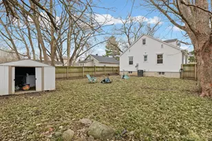 808 W William St, Monticello, IL 61856 - Photo 30