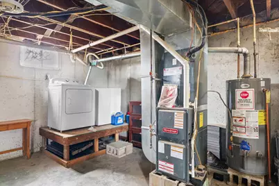 808 W William Street, Monticello, IL 61856 - Photo 26