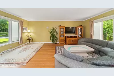 104 E Louis Avenue, Lake Forest, IL 60045 - Photo 6