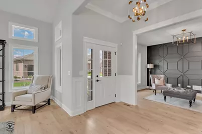 8855 Milwaukee Breakwater Drive, Frankfort, IL 60423 - Photo 4