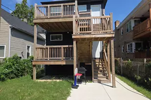 836 N Parkside Ave, Chicago, IL 60651 - Photo 12