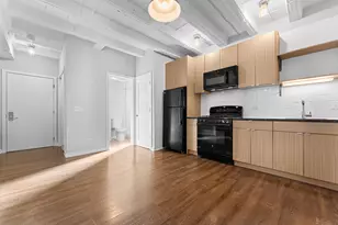 5718 N Winthrop Ave, Chicago, IL 60660 - Photo 4