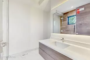 6340 Hennings Ct, Morton Grove, IL 60053 - Photo 28