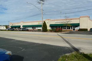 145 Sayton Rd, Fox Lake, IL 60020 - Photo 1