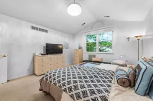 1355 Georgetown Dr, Batavia, IL 60510 - Photo 16