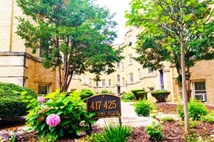 425 Wisconsin Ave, Oak Park, IL 60302 - Photo 1