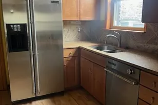 8116 S Ingleside Ave, Chicago, IL 60619 - Photo 6