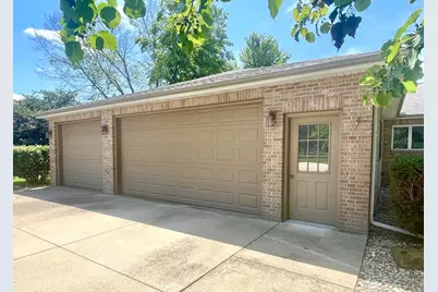 210 Mary Senica Court, Lasalle, IL 61301 - Photo 36
