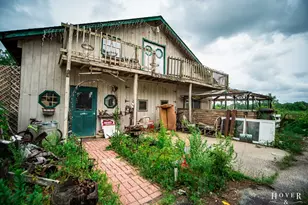 706 E Burnett Rd, Island Lake, IL 60042 - Photo 2