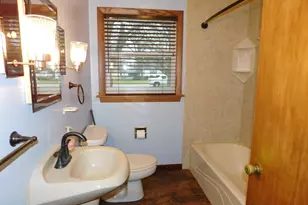 211 Oak St, Big Rock, IL 60511 - Photo 14