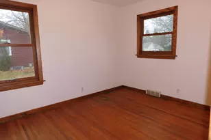 211 Oak St, Big Rock, IL 60511 - Photo 16