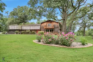 864 Ash Dr, Saint Anne, IL 60964 - Photo 46