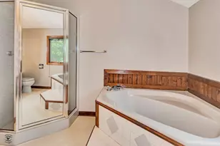 864 Ash Dr, Saint Anne, IL 60964 - Photo 30