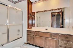 864 Ash Dr, Saint Anne, IL 60964 - Photo 34