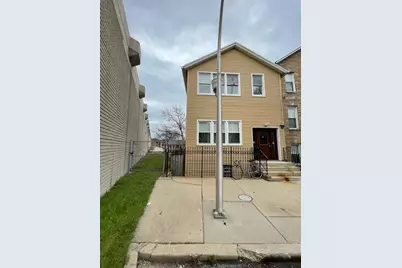 2567 S Emerald Avenue, Chicago, IL 60616 - Photo 2