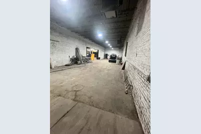 1626 N Kilbourn Avenue, Chicago, IL 60639 - Photo 16