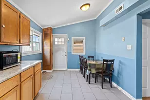 2103 N Long Ave, Chicago, IL 60639 - Photo 8