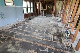 147 W 150th St, Harvey, IL 60426 - Photo 4