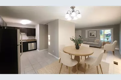 120 S Chestnut Drive, Streamwood, IL 60107 - Photo 6