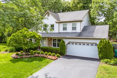 232 Stanton Court W, Buffalo Grove, IL 60089 - Photo 2
