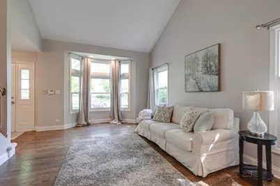 232 Stanton Court W, Buffalo Grove, IL 60089 - Photo 6