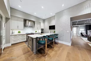435 N Michigan Ave, Chicago, IL 60611 - Photo 12