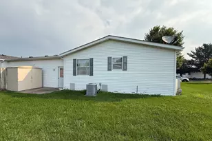 461 Meadowlark Cir, Sandwich, IL 60548 - Photo 24