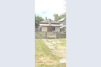 314 N Market Street N, Hoopeston, IL 60942 - Photo 2