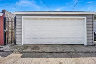 3326 W Crystal Street, Chicago, IL 60651 - Photo 14