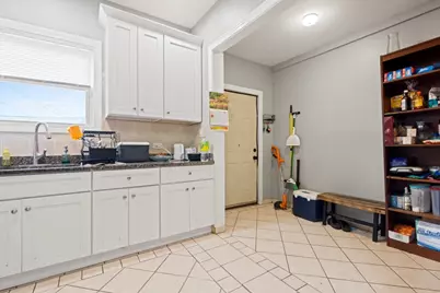 3710 W 60th Place, Chicago, IL 60629 - Photo 8