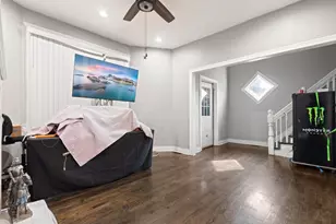 3710 W 60th Pl, Chicago, IL 60629 - Photo 6