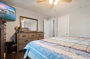 3710 W 60th Pl, Chicago, IL 60629 - Photo 22