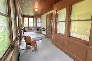 218 S Vermillion St, Streator, IL 61364 - Photo 6