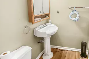 8539 S St Lawrence Ave, Chicago, IL 60619 - Photo 16