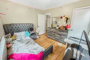 8539 S St Lawrence Ave, Chicago, IL 60619 - Photo 14