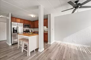 1052 N Mill St, Naperville, IL 60563 - Photo 6