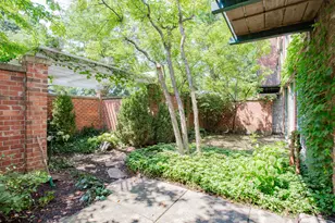 7030 Arbor Ln, Northfield, IL 60093 - Photo 32