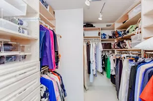 7030 Arbor Ln, Northfield, IL 60093 - Photo 38