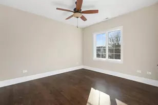 212 Holmes Ave, Clarendon Hills, IL 60514 - Photo 26