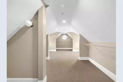 212 Holmes Avenue, Clarendon Hills, IL 60514 - Photo 22