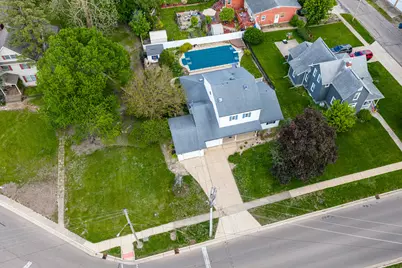 419 N Euclid Avenue, Princeton, IL 61356 - Photo 2