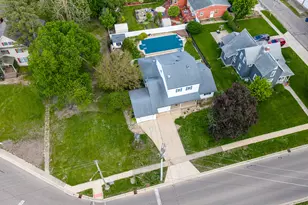 419 N Euclid Ave, Princeton, IL 61356 - Photo 2