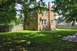 1913 170th St, Hazel Crest, IL 60429 - Photo 20