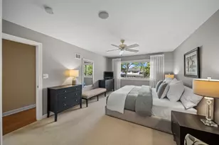 1943 Sunnyside Cir, Northbrook, IL 60062 - Photo 22