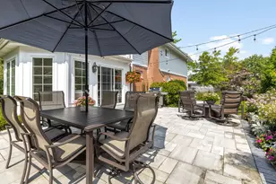 1943 Sunnyside Cir, Northbrook, IL 60062 - Photo 34