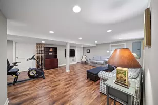 1943 Sunnyside Cir, Northbrook, IL 60062 - Photo 30