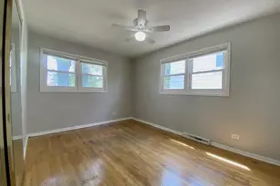 634 Lexington Dr, Chicago Heights, IL 60411 - Photo 10